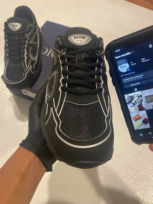 Black Dior B30s