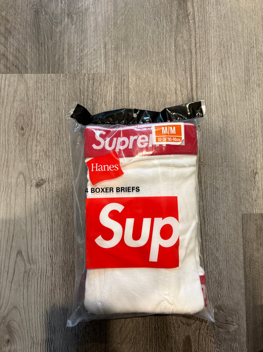 Supreme x Hanes 4pck Briefs