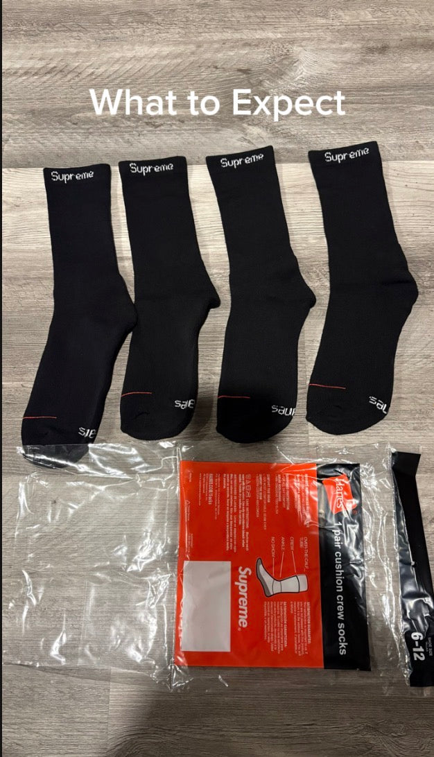 Supreme®/Hanes® Crew Socks (4 Pack)