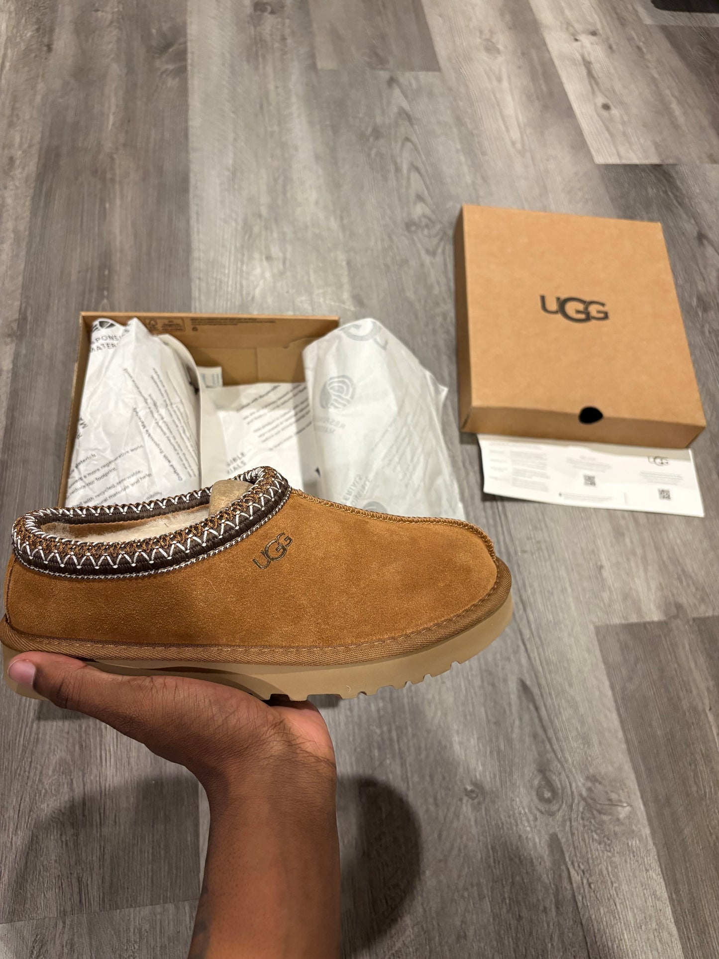 UGG Tasman Suede upper
Slipper Women's Chestnut