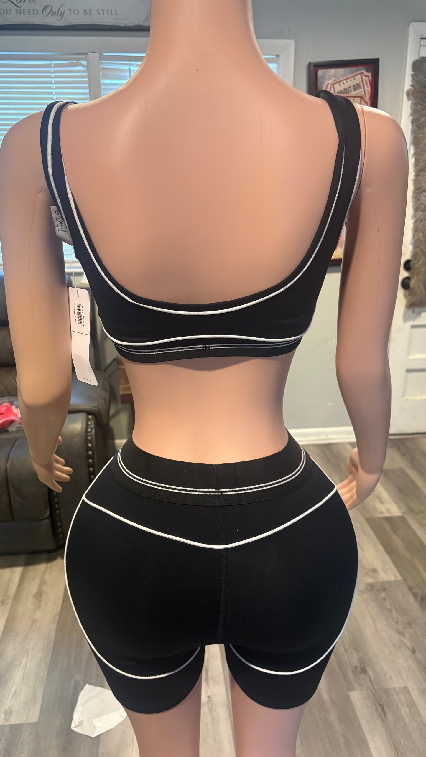 Black Alo Set Top/Shorts