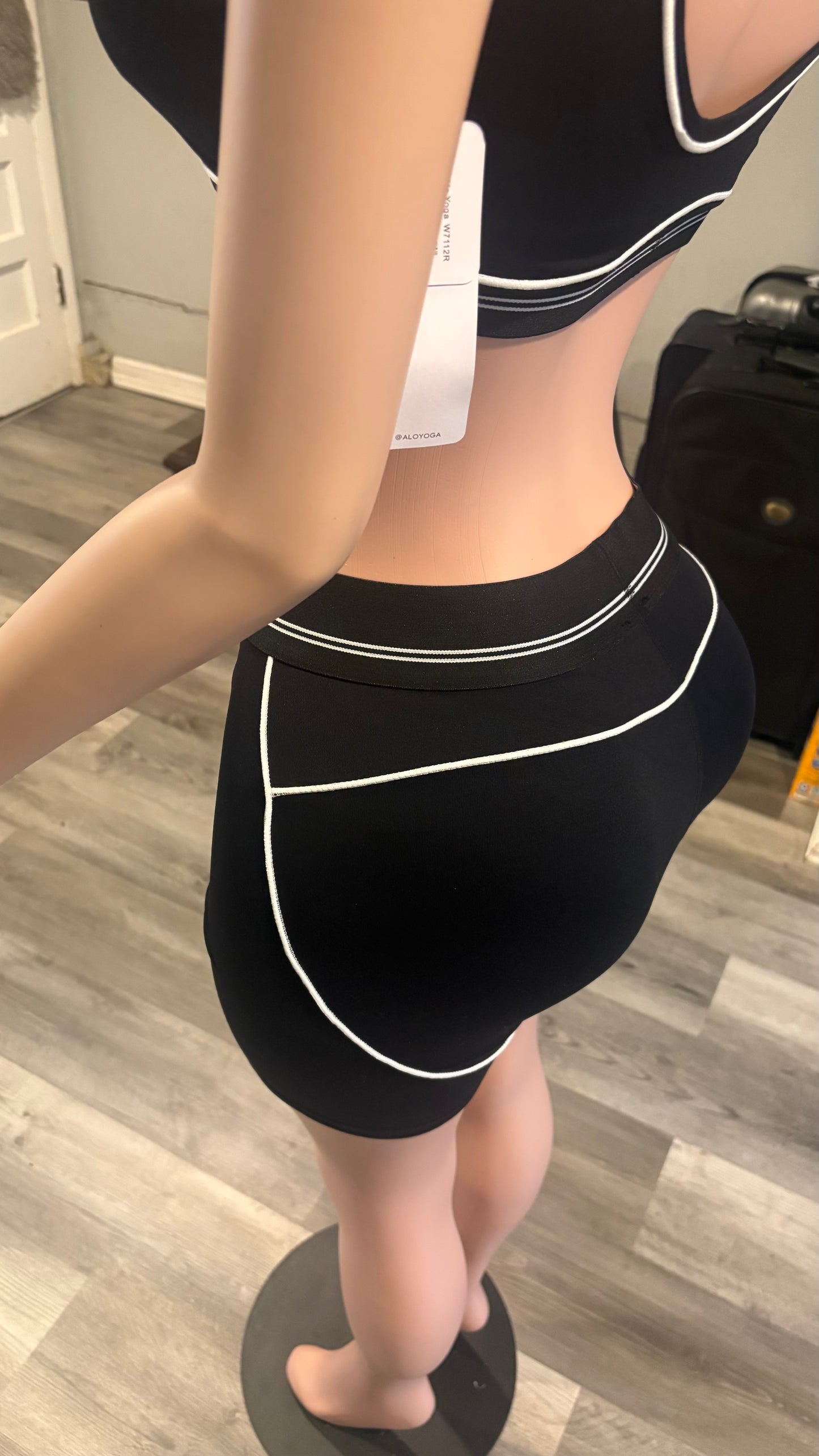 Black Alo Set Top/Shorts