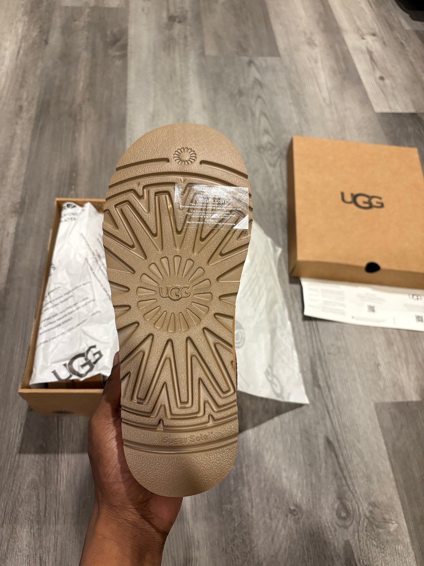 UGG Tasman Suede upper
Slipper Women's Chestnut